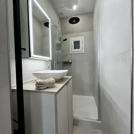 Luxe Place *